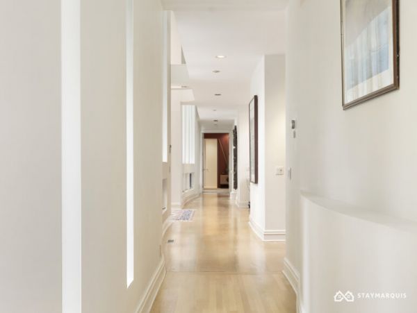 Hamptons Home 1020743
