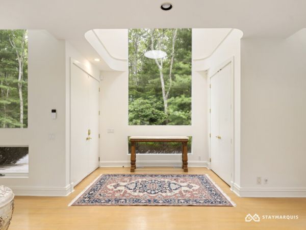 Hamptons Home 1020743