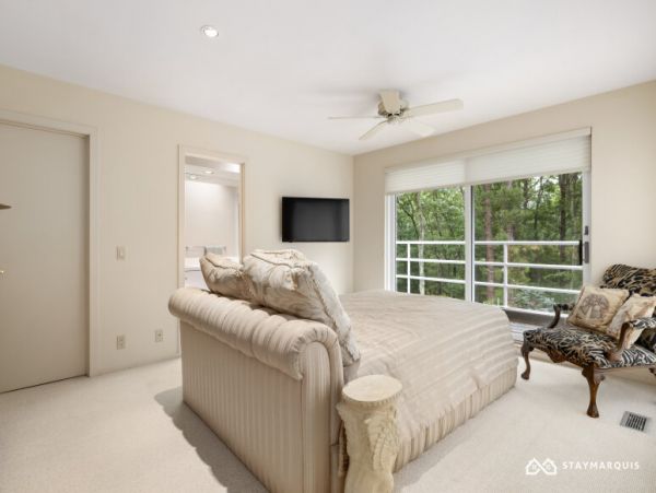 Hamptons Home 1020743