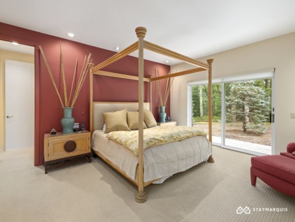 Hamptons Home 1020743