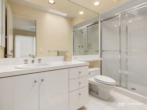 Hamptons Home 1020743