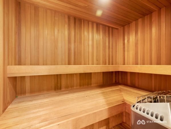 Hamptons Home 1020743
