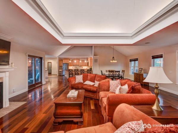 Hamptons Home 1020744