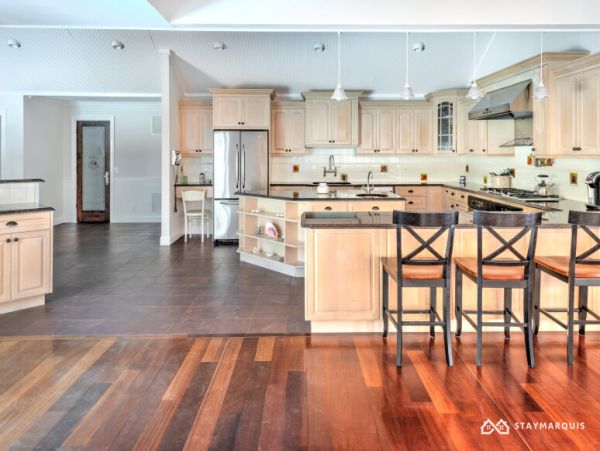 Hamptons Home 1020744