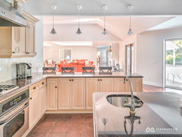 Hamptons Home 1020744