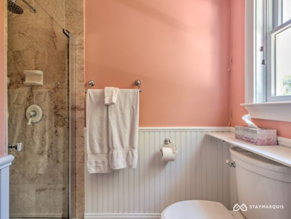 Hamptons Home 1020744