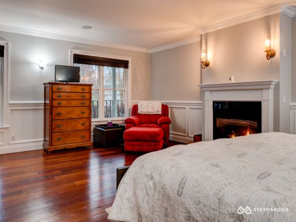 Hamptons Home 1020744
