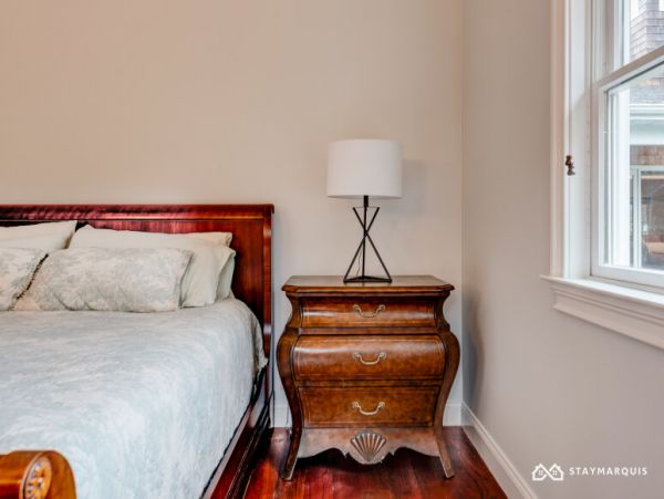 Hamptons Home 1020744