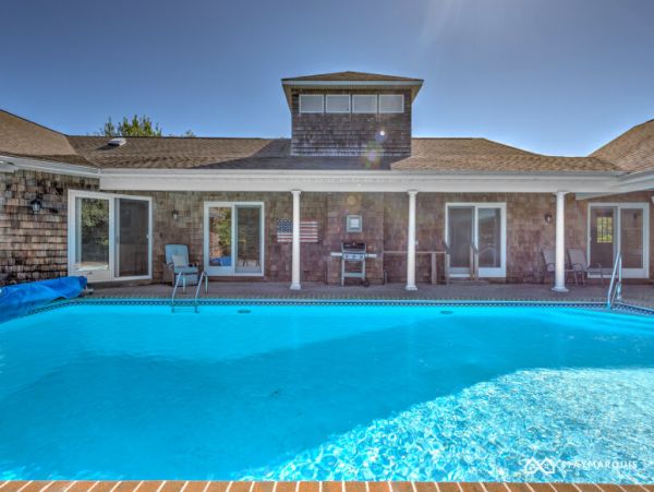 Hamptons Home 1020744