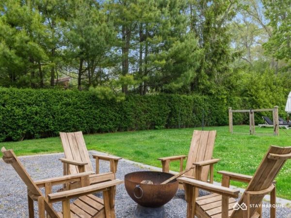 Hamptons Home 1020745