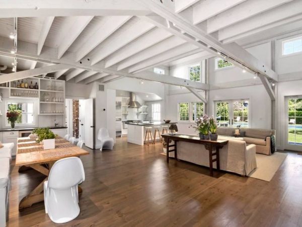 Hamptons Home 1020745