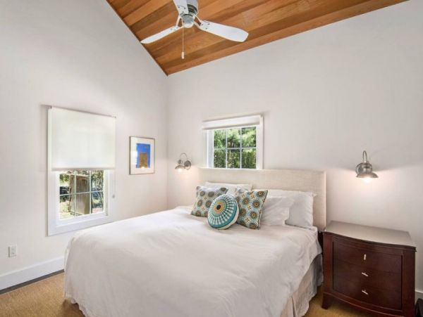 Hamptons Home 1020745