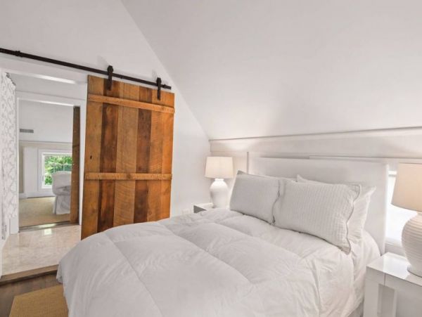Hamptons Home 1020745