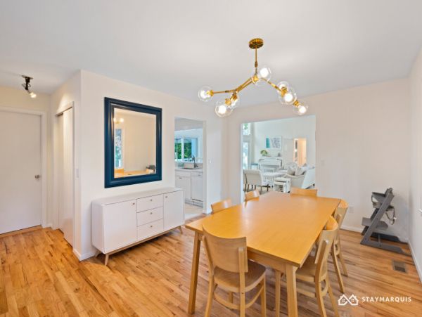 Hamptons Home 1020746