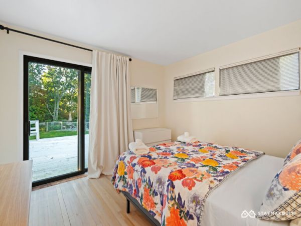 Hamptons Home 1020746