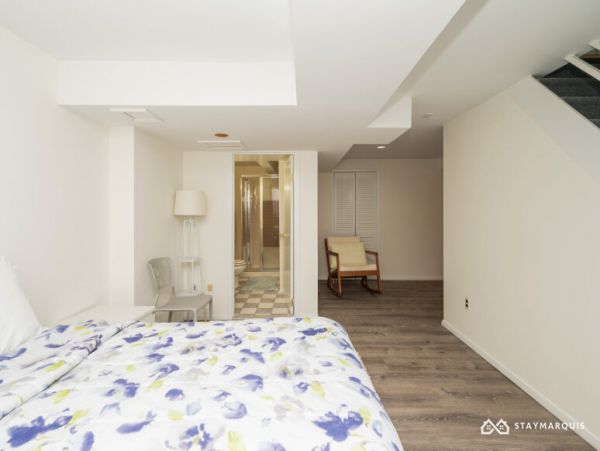 Hamptons Home 1020746