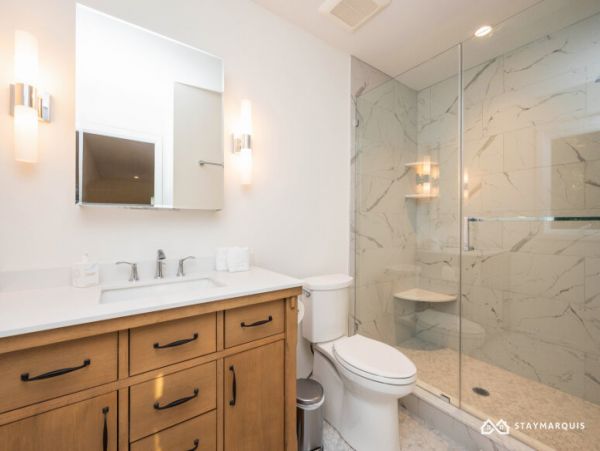 Hamptons Home 1020746