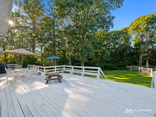 Hamptons Home 1020746