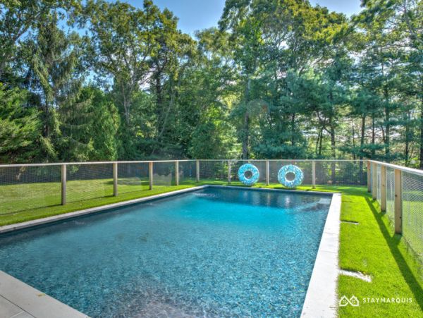 Hamptons Home 1020746