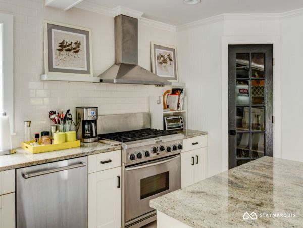 Hamptons Home 1020749