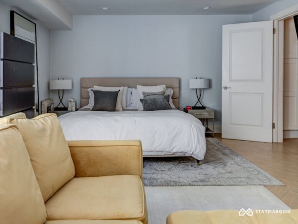 Hamptons Home 1020749