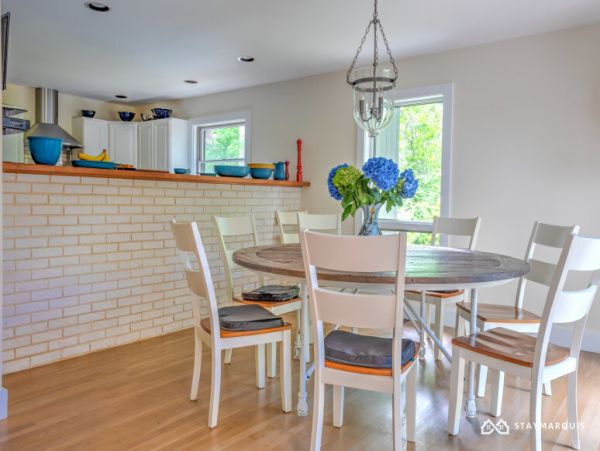 Hamptons Home 1020750