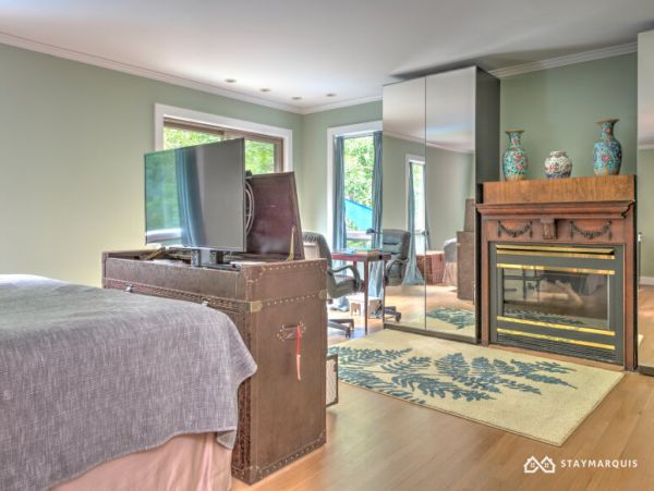 Hamptons Home 1020750
