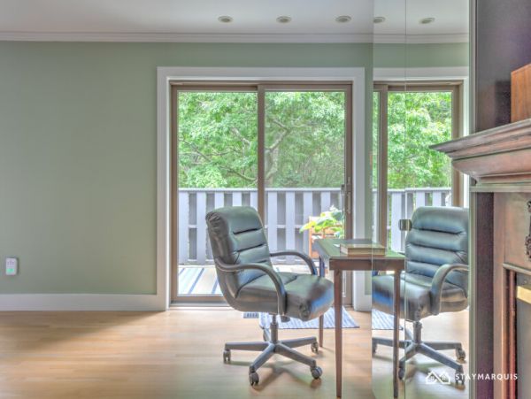 Hamptons Home 1020750