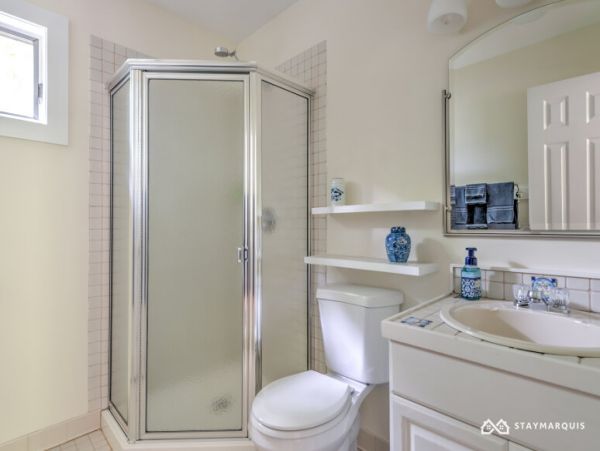 Hamptons Home 1020750