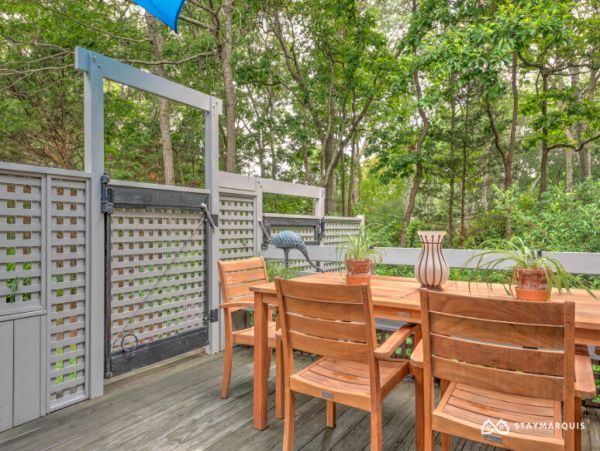 Hamptons Home 1020750