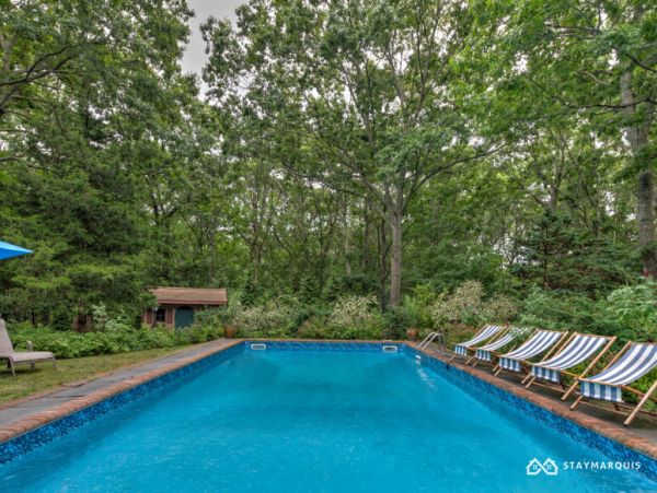 Hamptons Home 1020750