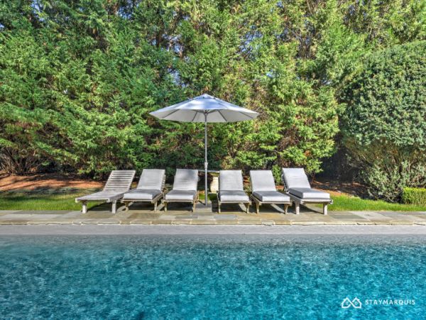 Hamptons Home 1020751