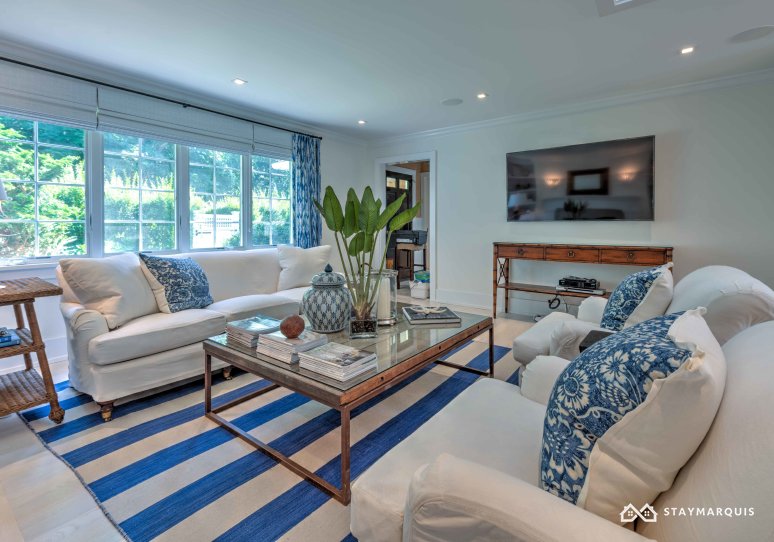 Hamptons Home 1020751