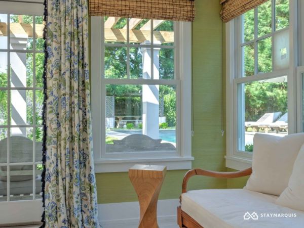 Hamptons Home 1020751