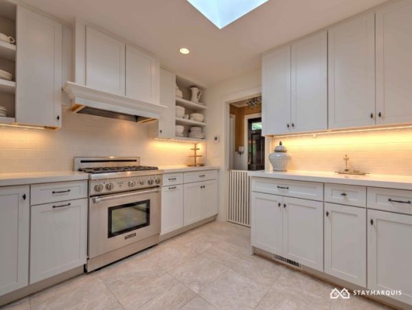 Hamptons Home 1020751