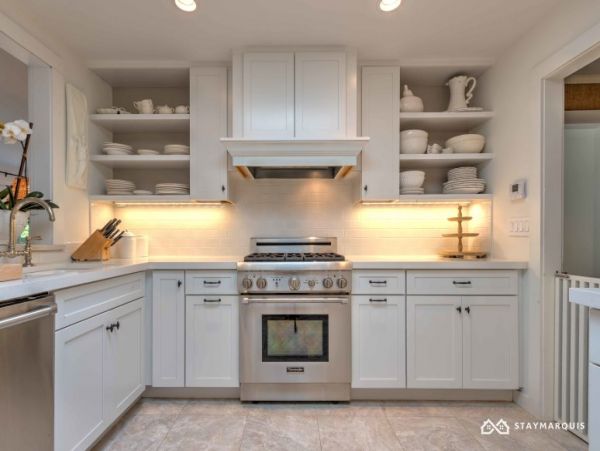 Hamptons Home 1020751