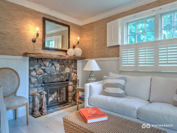 Hamptons Home 1020751