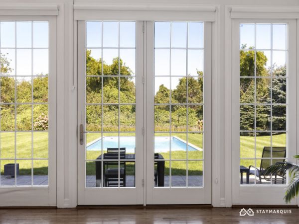 Hamptons Home 1020753