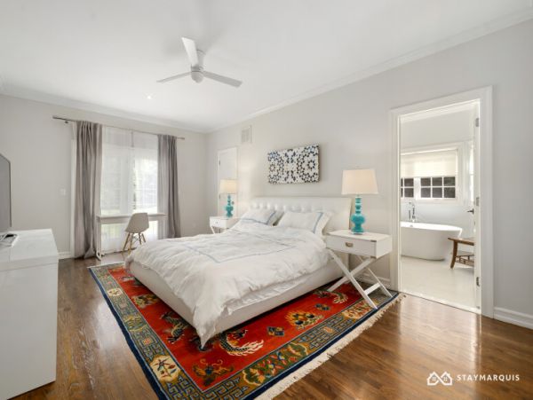 Hamptons Home 1020753