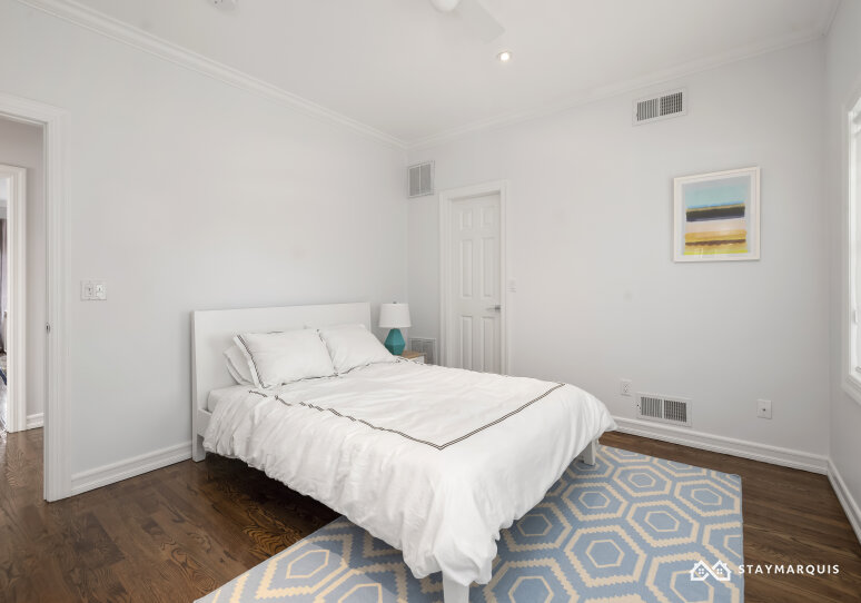 Hamptons Home 1020753