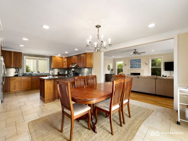 Hamptons Home 1020754