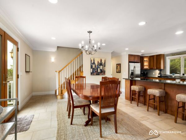 Hamptons Home 1020754