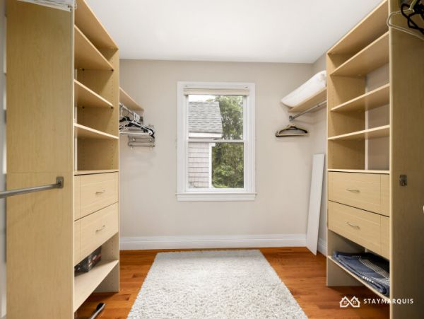 Hamptons Home 1020754
