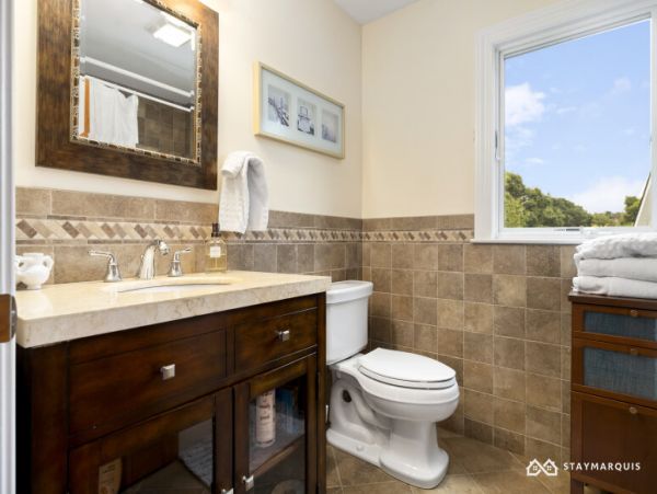 Hamptons Home 1020754