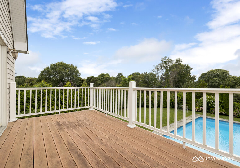 Hamptons Home 1020754