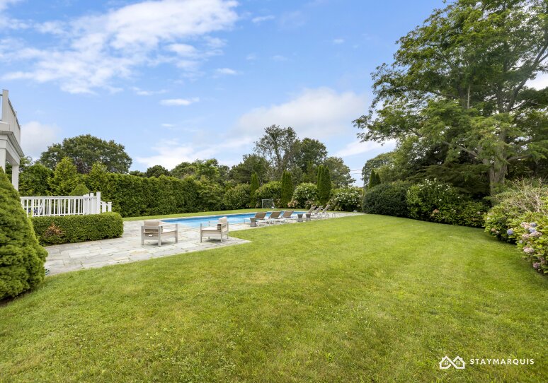 Hamptons Home 1020754