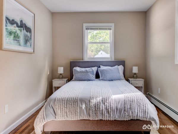 Hamptons Home 1020756