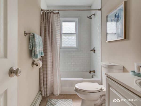 Hamptons Home 1020756