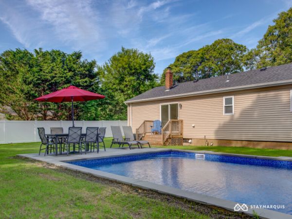 Hamptons Home 1020756