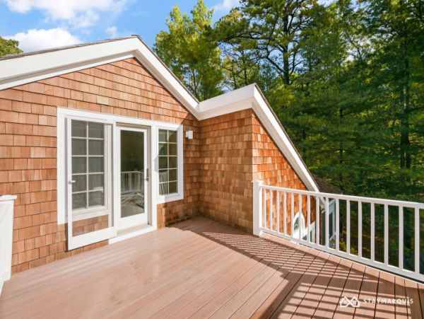 Hamptons Home 1020757